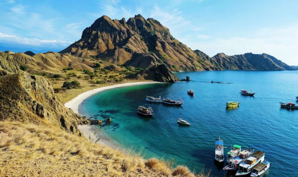 Paket-Sailing-Komodo-Labuan-Bajo
